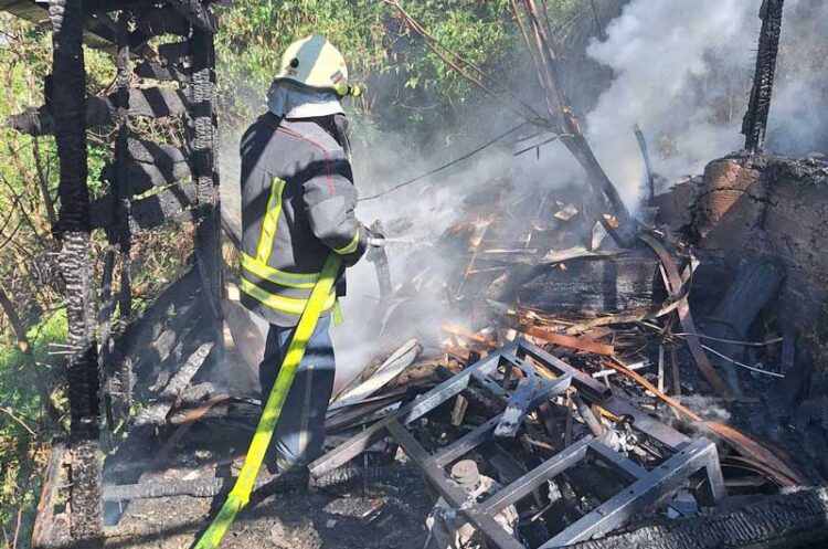 Изгоре столарска работилница во Струмица