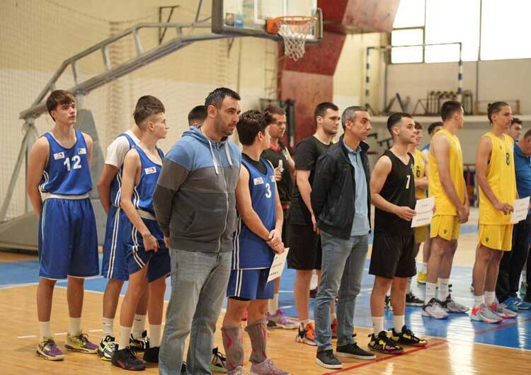 Во Струмица екипите на „Никола Карев“ од Скопје и „Ѓорче Петров“ од Крива Паланка се победници на Државното првенство во кошарка