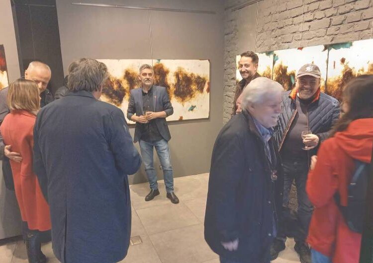 Во престижната софиска галерија [a]cube contemporary поставена изложбата „Реминисценции“ на Марјан Ѕингаров