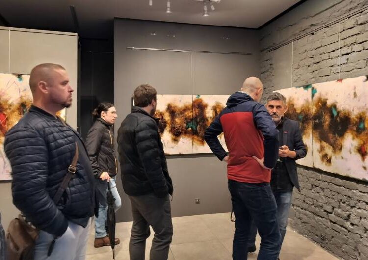 Во престижната софиска галерија [a]cube contemporary поставена изложбата „Реминисценции“ на Марјан Ѕингаров