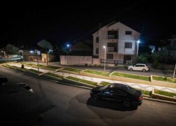 ФОТО: Светна новото шеталиште над поројот „Крушевска Република“