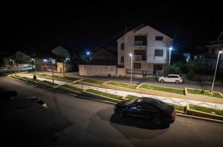 ФОТО: Светна новото шеталиште над поројот „Крушевска Република“