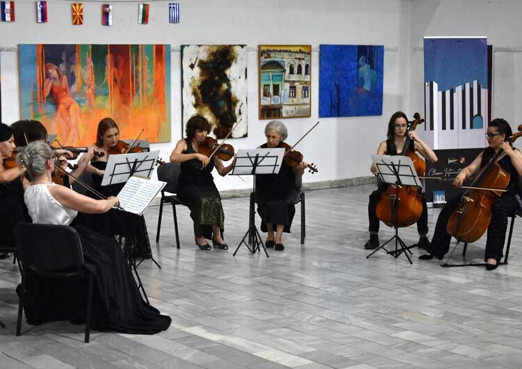 Долготрајни аплаузи за „Амаросо“ од Србија – струмичани уживаа во прекрасните звуци од гудачките инструменти на дамите