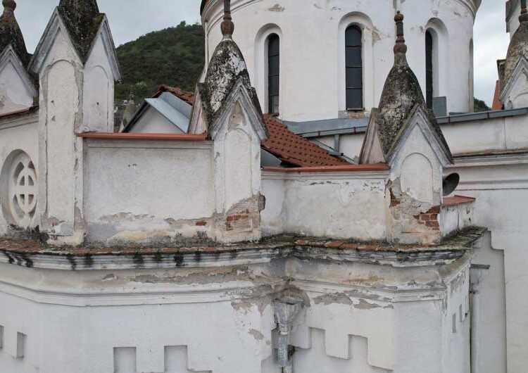 Почна реконструкцијата на храмот „Свети Кирил и Методиј“ во Струмица