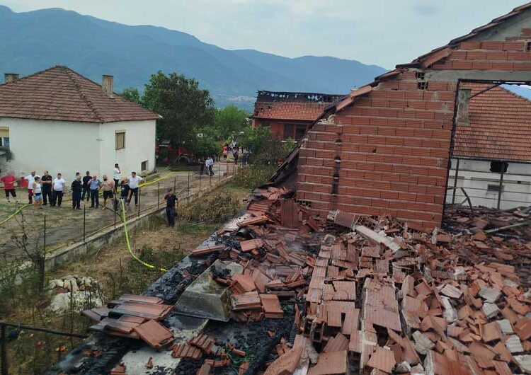 Пожарот во Ново Село е целосно ликвидиран, екипа од пожарникари вечерва останува на местото