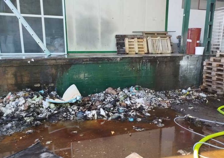 Пожар во Колешино – опожарена помошна просторија во производствен погон