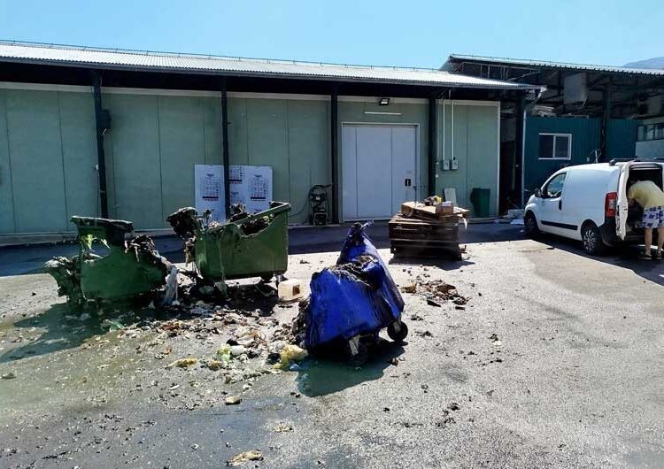 Пожар во Колешино – опожарена помошна просторија во производствен погон