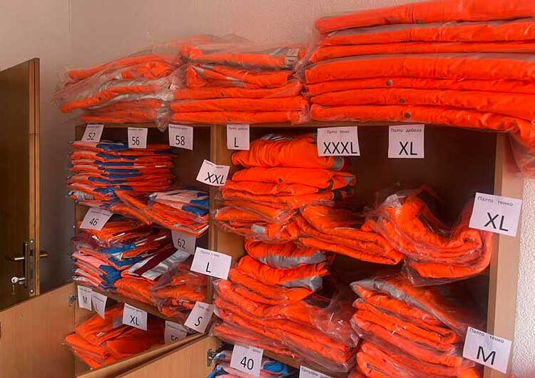 Нашинците од Швајцарија обезбедија специјална работна облека за вработените во ЈКП „Огражден“ Босилово