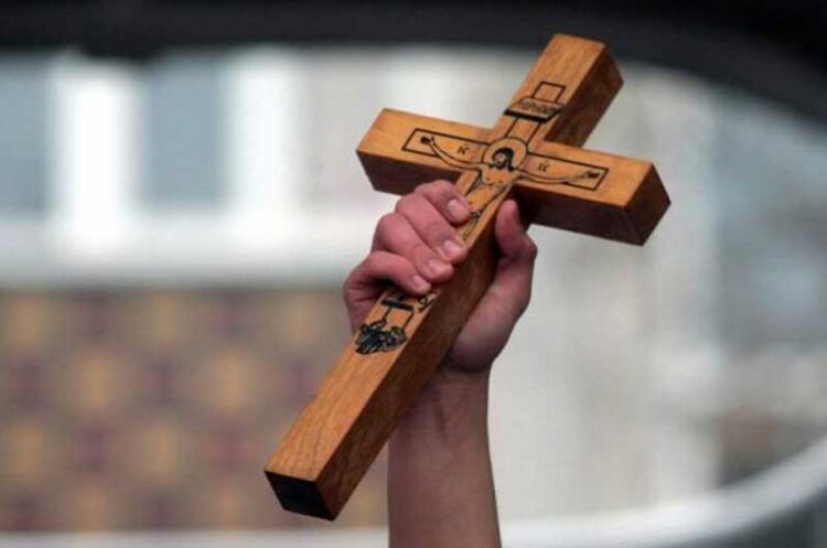 Денеска е Крстовден, Воздвижение на светиот Крст – строг пост