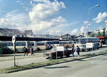 Струмичанецот Ацо Ѓоргиев по денешното воведување на јавен превоз во Струмица, преку хумор потсети на едни минати времиња