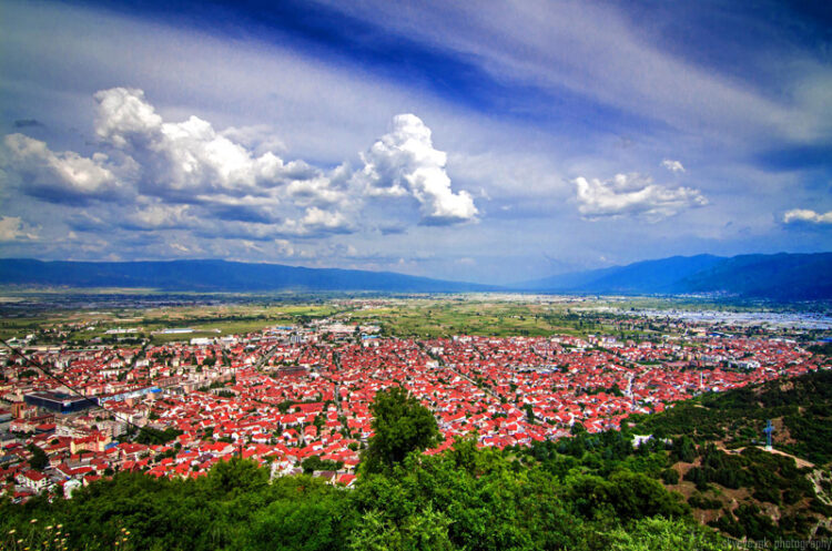 Утре Струмица го слави ослободувањето на градот од пред 80 години – ќе биде одбележан и со стартот на јавен градски превоз