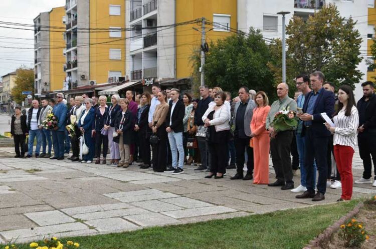 Во Струмица одбележан 11-ти Октомври, Денот на македонското антифашистичко востание и Денот на борецот