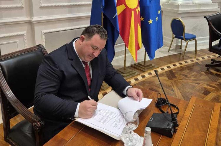 Ќе се гради фекална канализација во Моноспитово, а ќе се реконструира и патот од Турново кон Иловица