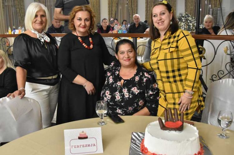 Гевгеличани ја имаа најубавата торта – 25 години „Тортијада“ во Струмица