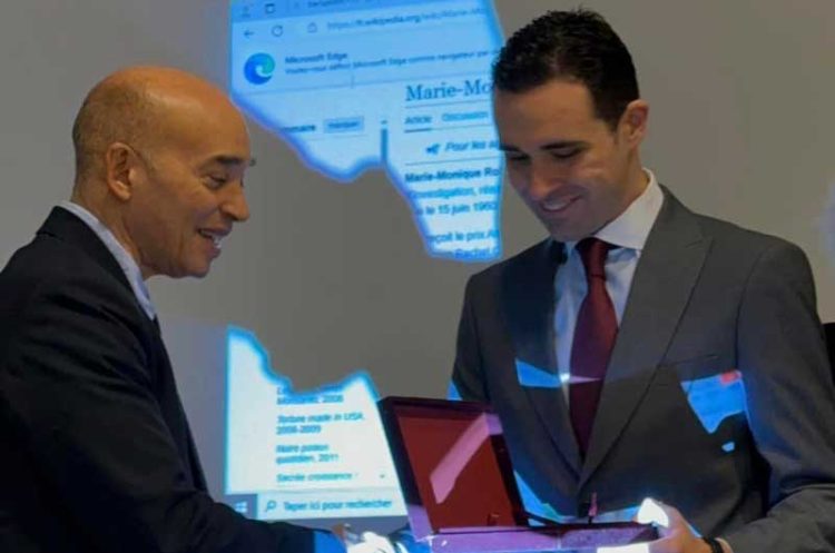 Градоначалникот на Струмица Костадин Костадинов доби награда „Личност на годината за 2024 на Југоисточна Европа“