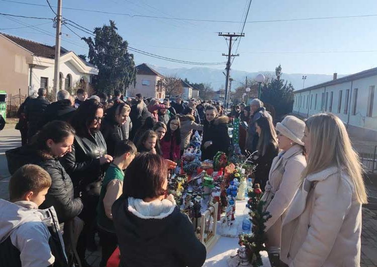 Општината Босилово за прв пат организираше Новогодишен базар