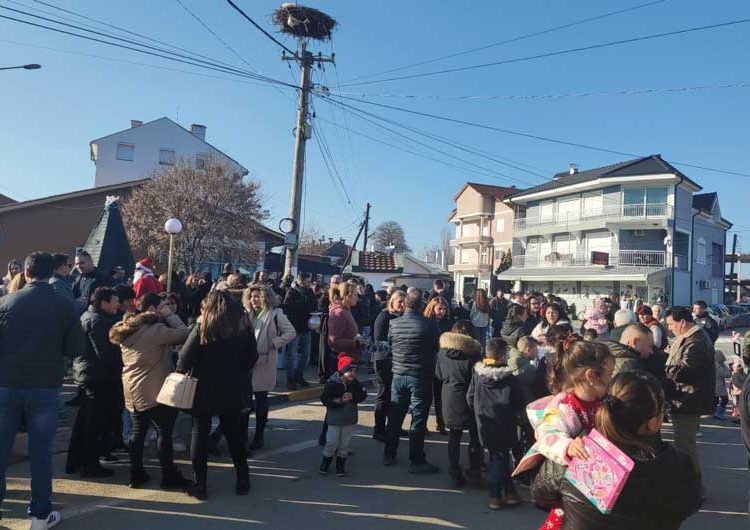 Општината Босилово за прв пат организираше Новогодишен базар