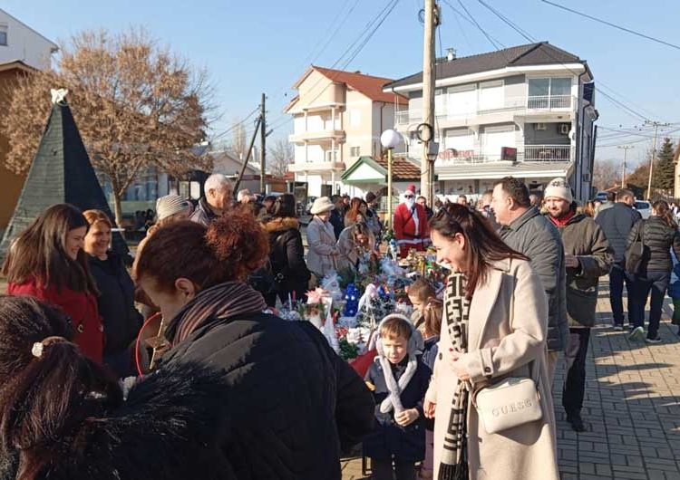 Општината Босилово за прв пат организираше Новогодишен базар
