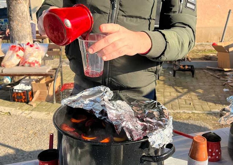 Општината Босилово за прв пат организираше Новогодишен базар