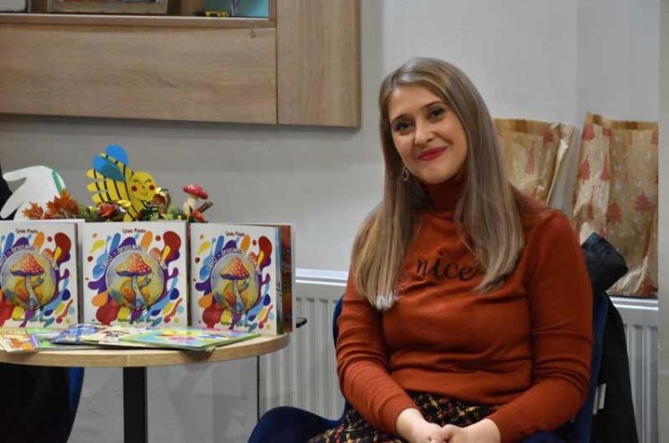 Во Младинскиот центар промовирана сликовницата „Тино – бездомното полжавче“ од Сузана Мицева