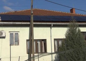 Во училишта во општина Босилово поставени фотоволтаици и сами произведуваат електрична енергија