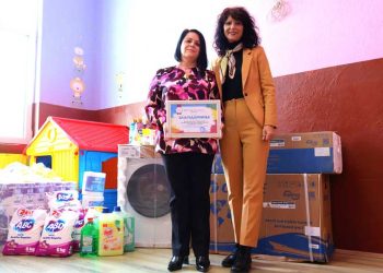 Управата за јавни приходи со хуманитарна акција во посебното училиште „Св. Климент Охридски“ во Ново Село