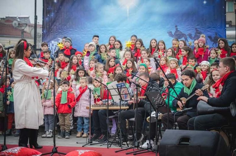 Во понеделник традиционалниот Хуманитарен Бадникарски концерт