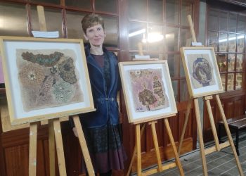 Струмичанката Кристина Зимбакова се претстави во Африка со свои дела, а одржа и предавање на тема: „Габите во дела од современото сликарство“