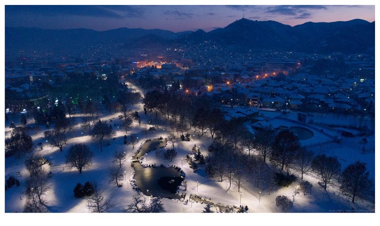 Утрово Струмица осамна во снежна покривка – снег ќе паѓа во текот на целиот ден