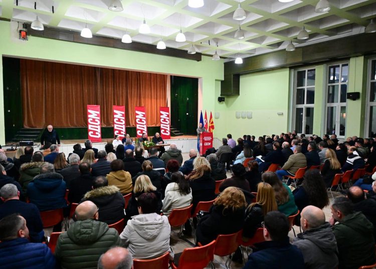 Струмичките социјалдемократи избраа нов состав на Извршен и Надзорен Одбор – присуствуваше и лидерот Венко Филипче