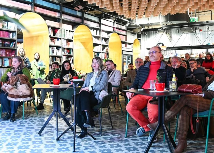 Промовирана првата есеистичка книга на еден од најпознатите и најпреведувани македонски писатели во светот – Никола Маџиров од Струмица