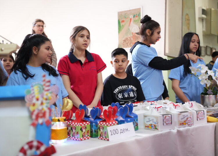 По пресрет на празникот Рамазан Бајрам во ООУ „Маршал Тито“ во Струмица се одржа хуманитарен настан