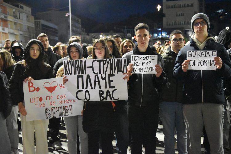 Струмица и вечерва тагуваше по изгубените млади луѓе во Кочани