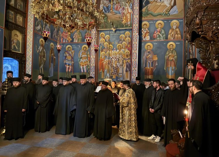 Во Црквата Свети Петнаесет во Струмица се отслужи молебен канон за постраданите во трагедијата во Кочани