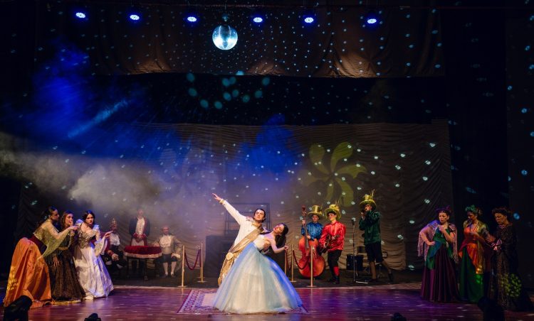 Најпознатата сказна на светот „Пепелашка“ во недела премиерно ќе биде поставена на сцената на струмичкиот театар