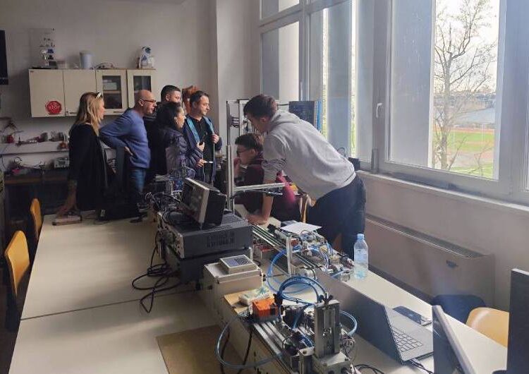 Професори од ДСУ „Никола Карев“ од Струмица беа во посета на Школскиот центар за стручна извонредност и тренинг во Нова Горица, Словенија