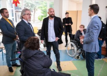 Министерот Лимани и заменик-министерот Велковски во посета на Заводот за рехабилитација Бања Банско