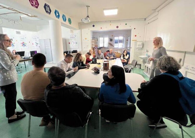 Професори од ДСУ „Никола Карев“ од Струмица беа во посета на Школскиот центар за стручна извонредност и тренинг во Нова Горица, Словенија