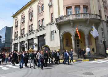 Свечена литија со иконата на Пресвета Богородица Брзопослушничка и годинава се одржа низ улиците на Струмица