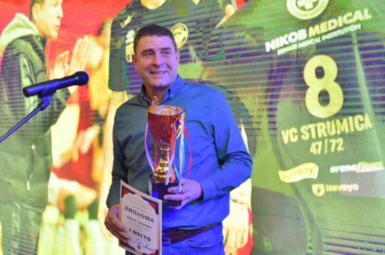 Креаторот на голем број професионални одбојкари и тренер на ОК „Струмица 47&72“ Кире Ричлиев си поднел оставка