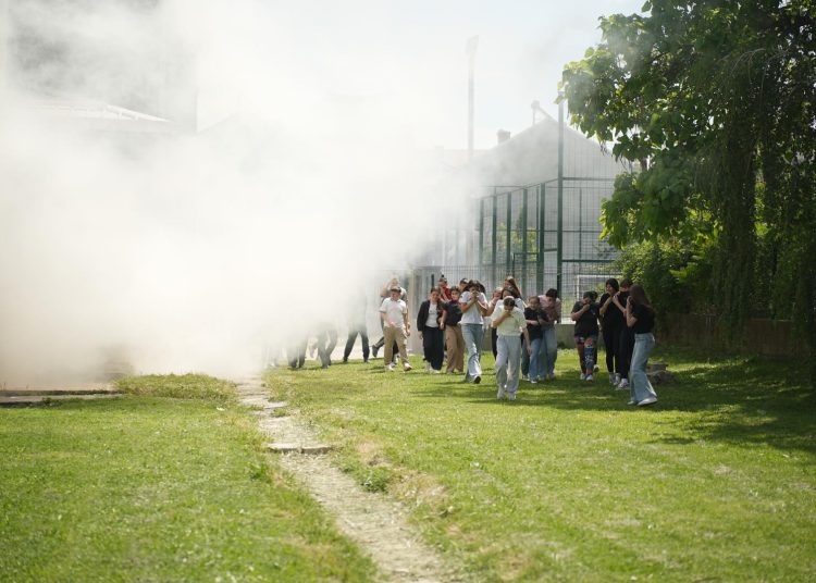 Со спасувачка вежба струмичките пожарникари го одбележаа 20 Мај – Денот на македонските пожарникари