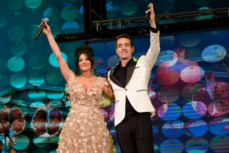 Првата награда на Фолк Фест „Валандово 2025“ за Сузана Гавазова и Љубчо Ѓоргиев и песната „Љубовта да расцути“