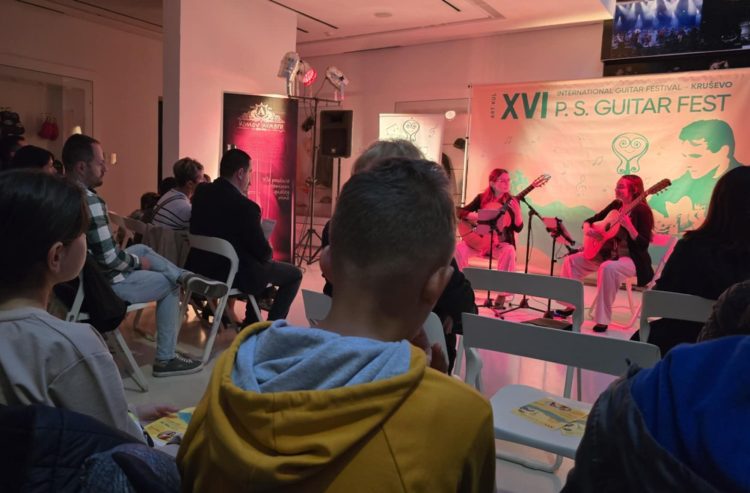 Млади гитаристи од Струмица се дел од 16-от Фестивал за гитара во Крушево