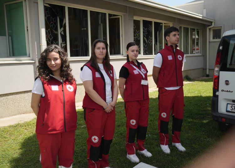 Со спасувачка вежба струмичките пожарникари го одбележаа 20 Мај – Денот на македонските пожарникари