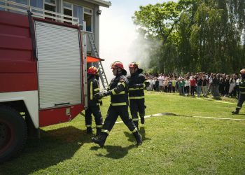 Со спасувачка вежба струмичките пожарникари го одбележаа 20 Мај – Денот на македонските пожарникари