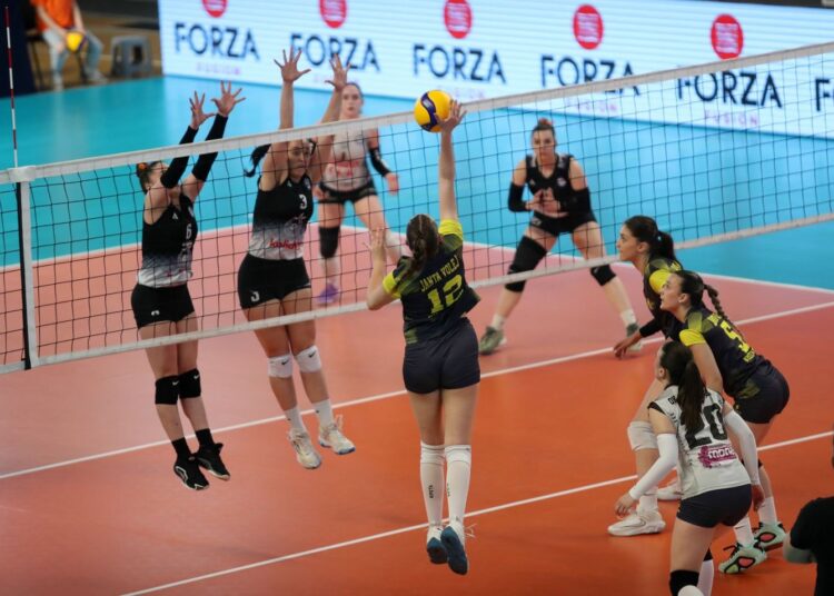 Сребро за одбојкарките на „Наковски Волеј“ во младинска конкуренција