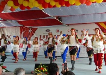 Вечерва сите на плоштадот – играорци од 7 држави ќе заиграт за струмичани