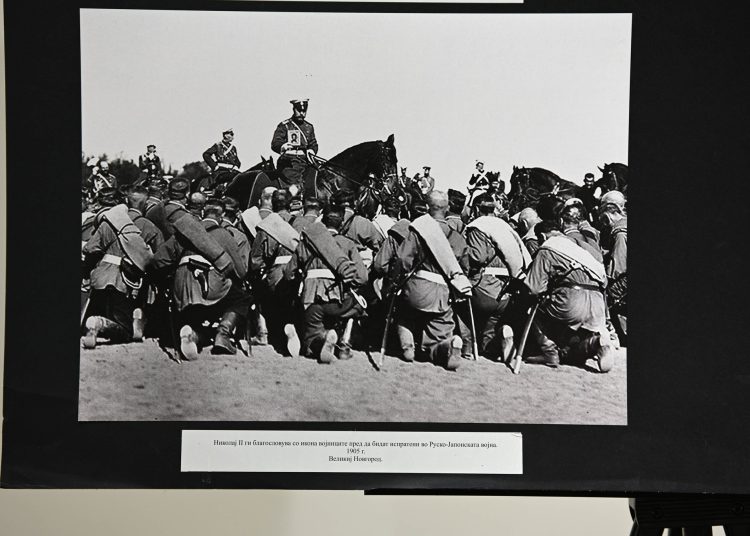 Во Градската уметничка галерија во Струмица поставена изложба на фотографии од царското семејство Романови
