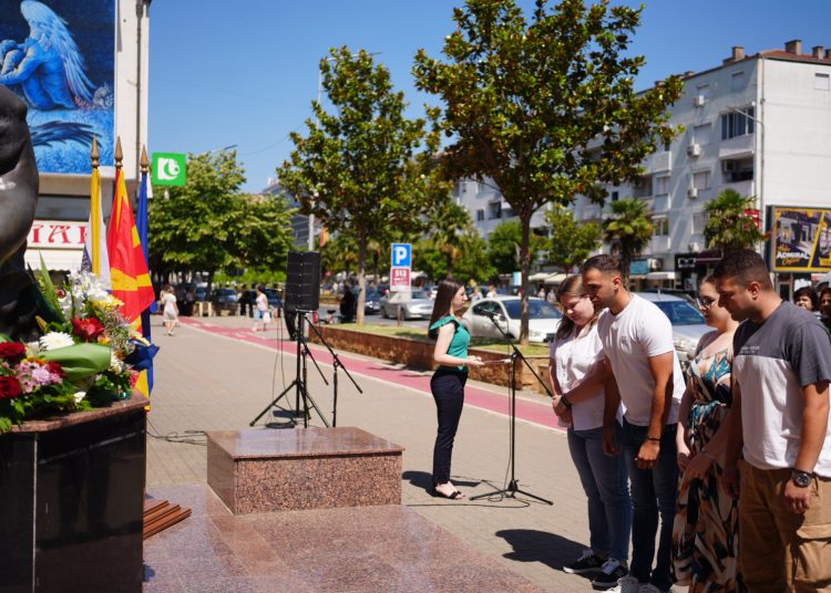 Денеска се навршија 24 години од убиството на македонските бранители Атанас Јанев и Кољо Китанов