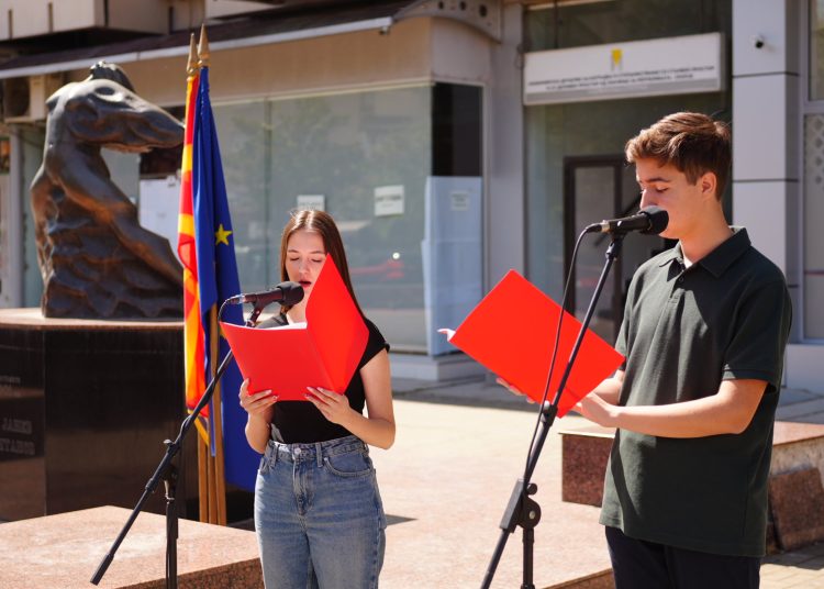 Денеска се навршија 24 години од убиството на македонските бранители Атанас Јанев и Кољо Китанов